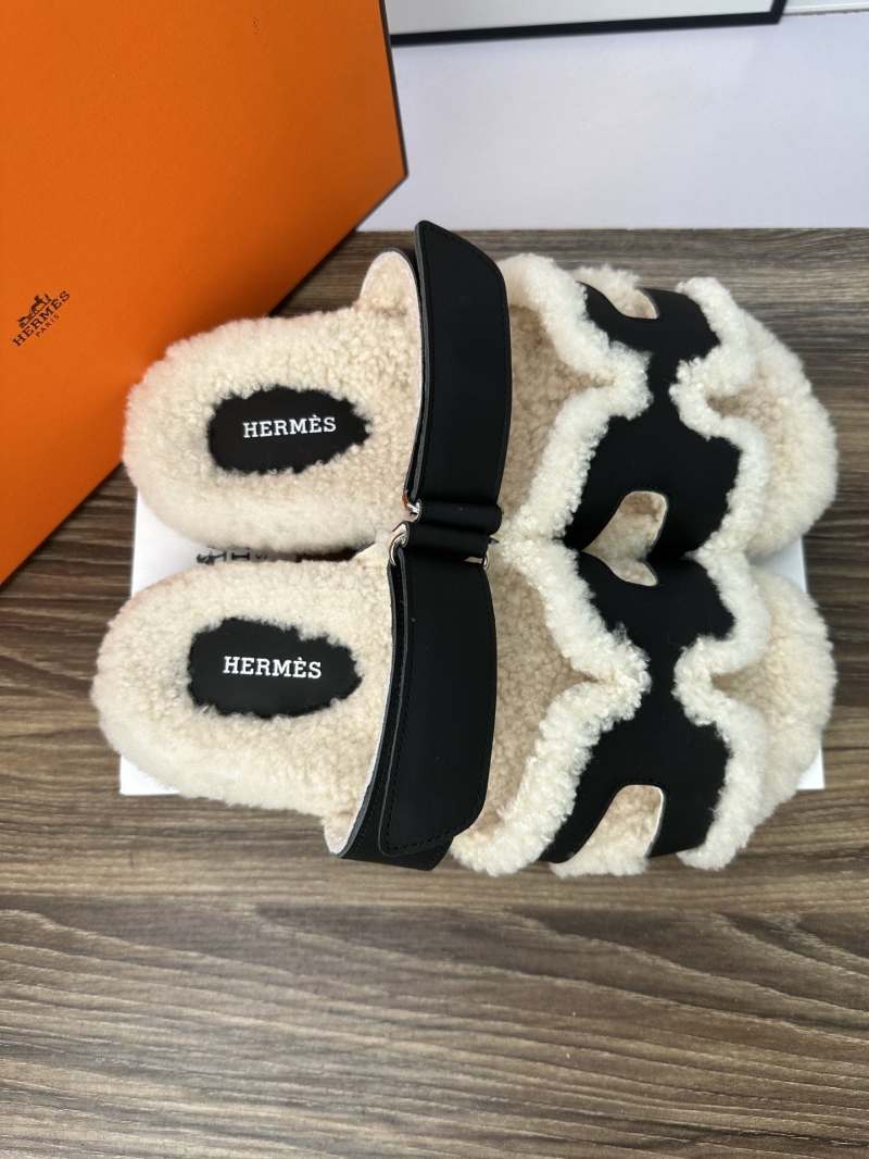 Hermes Slippers